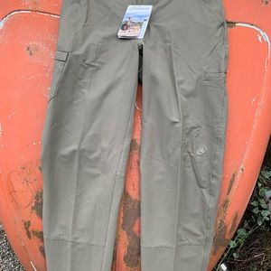 Brand new Cloudveil cargo pants